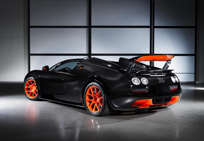 Bugatti-Veyron_Grand_Sport_Vitesse_WRC_2013_1024x768_wallpaper_0c