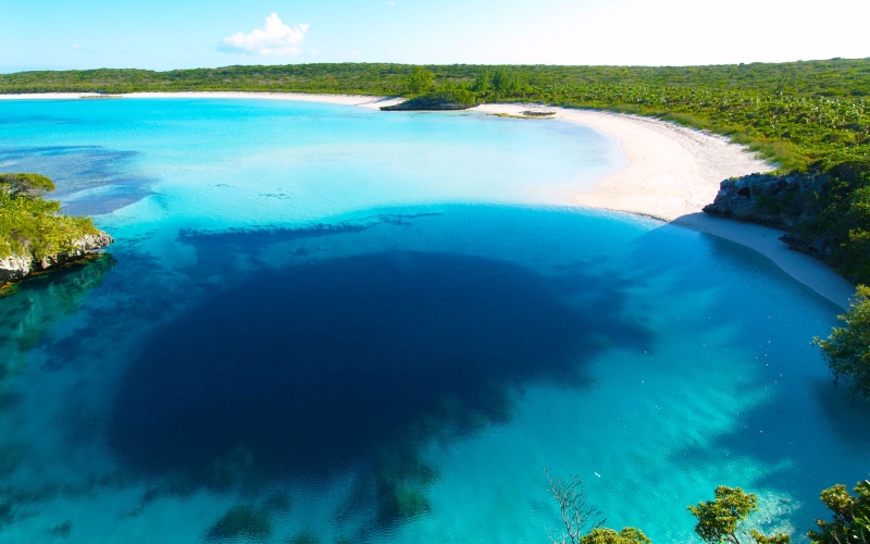 Dean's Blue Hole, Long Island, Bahamas | Mysterious Hole