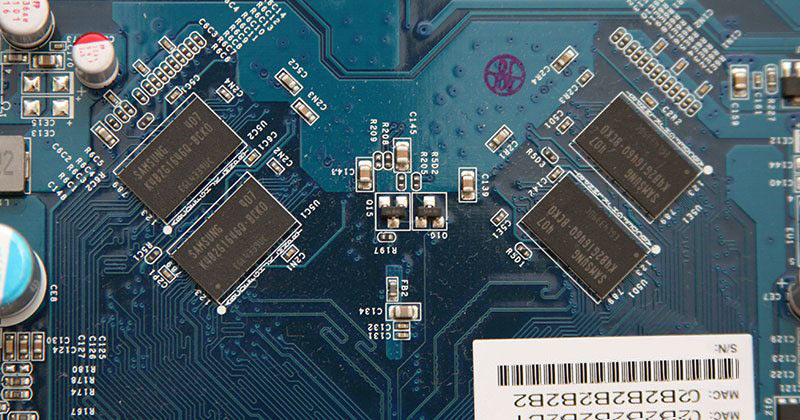 nand-flash-soldered-to-the-motherboard