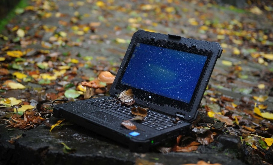 rugged-weatherproof-shockproof-laptop-2018